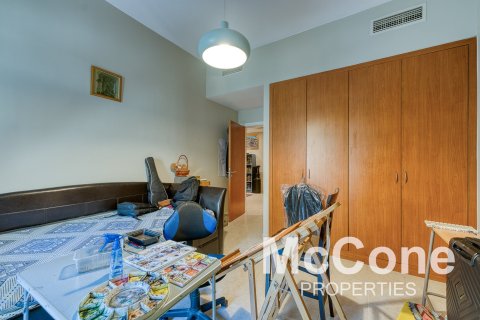Apartment de 3 dormitorios en Greens, UAE No. 74656 11