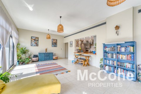 Apartment de 3 dormitorios en Greens, UAE No. 74656 7