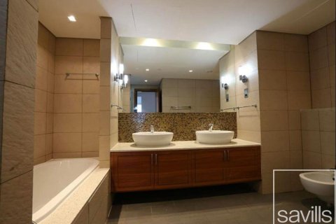 Квартира с 3 спальнями №102937 4