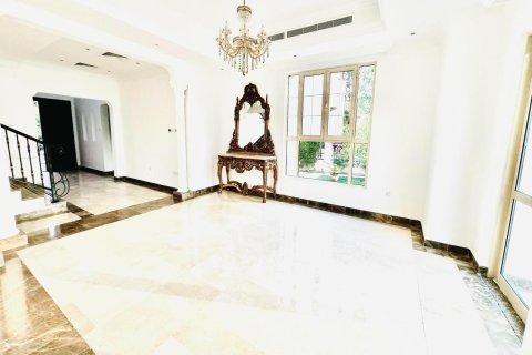 Villa de 4 chambres à Jumeirah Islands, UAE No. 102939 8