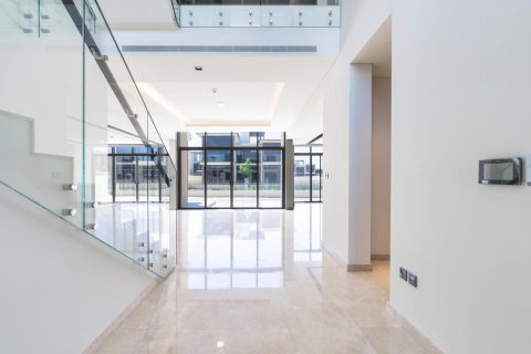 Villa de 5 chambres à Golf Place, UAE No. 102941 3