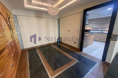 3 bedrooms Apartment in Doha, Qatar No. 57852 4