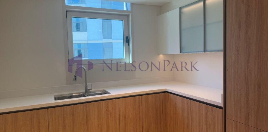 2 bedrooms Apartment in Doha, Qatar No. 57869