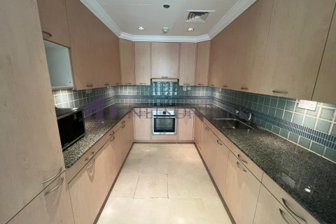 2 bedrooms Apartment in Doha, Qatar No. 57855 12