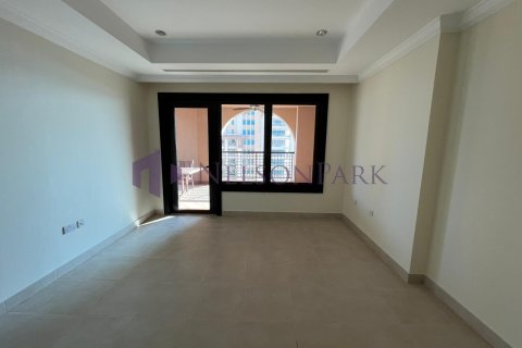 2 bedrooms Apartment in Doha, Qatar No. 57855 7