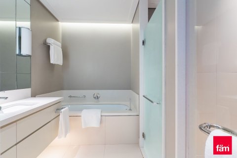 Квартира с 3 спальнями  №107164 16