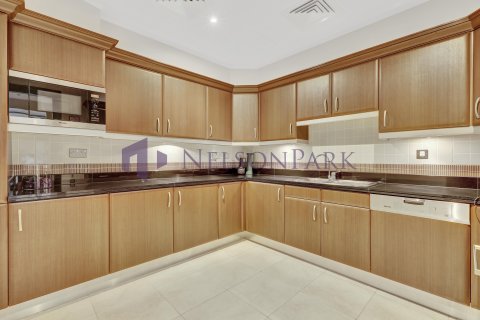 2 bedrooms Apartment in Doha, Qatar No. 58218 6