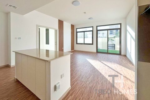 4 bedrooms Townhouse in Noor Townhouses, UAE No. 76417 10