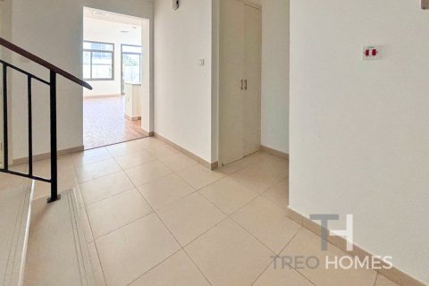 4 bedrooms Townhouse in Noor Townhouses, UAE No. 76417 8