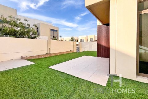 4 bedrooms Townhouse in Noor Townhouses, UAE No. 76417 5