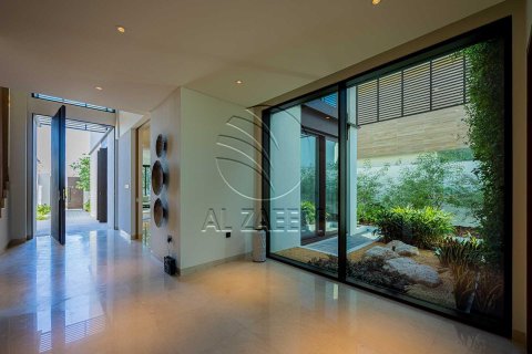 5 bedrooms Villa on the Saadiyat Island, UAE No. 91258 9
