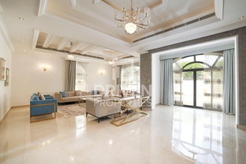 Villa de 6 chambres à Hacienda, UAE No. 84632 2