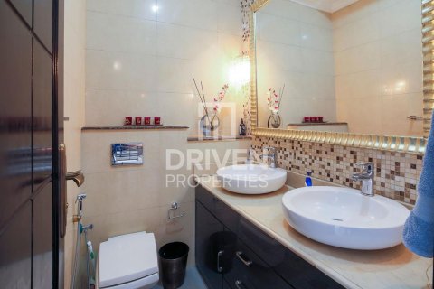 Villa de 6 chambres à Hacienda, UAE No. 84632 30