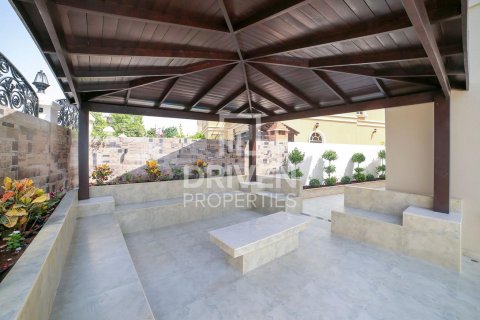 Villa de 6 chambres à Hacienda, UAE No. 84632 13
