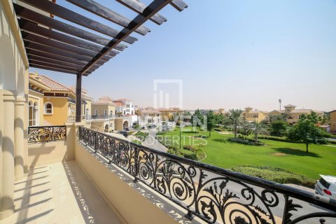 Villa de 6 chambres à Hacienda, UAE No. 84632 29