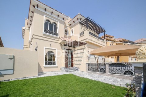Villa de 6 chambres à Hacienda, UAE No. 84632 24