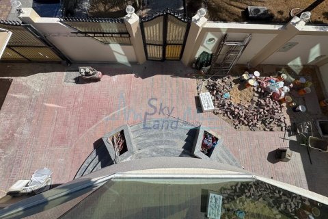 Villa de 5 dormitorios en Jumeirah, UAE No. 82723 6