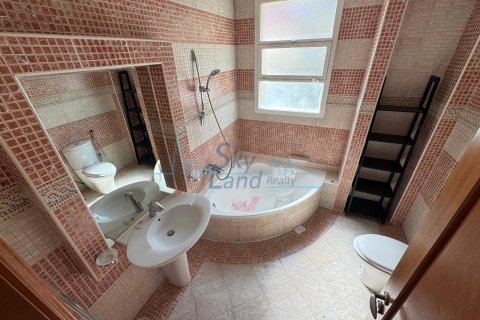 Villa de 5 dormitorios en Jumeirah, UAE No. 82723 14