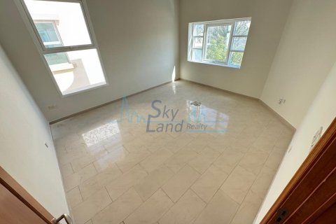 Villa de 5 dormitorios en Jumeirah, UAE No. 82723 18