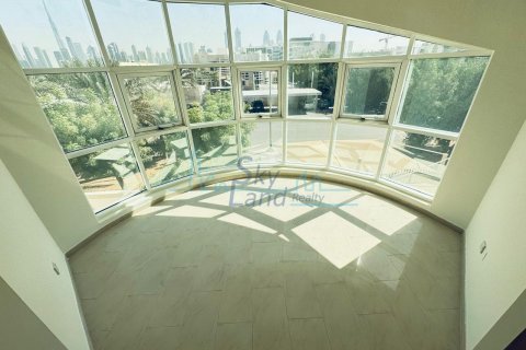 Villa de 5 dormitorios en Jumeirah, UAE No. 82723 24