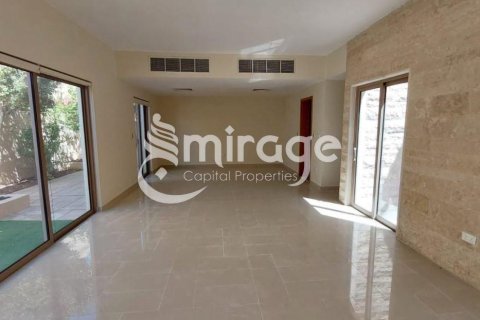 Townhouse de 5 dormitorios en Al Raha Gardens, UAE No. 81620 2