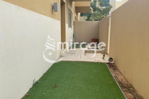 Townhouse de 4 dormitorios en Al Raha Gardens, UAE No. 81621 12