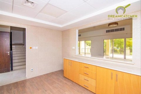 Townhouse de 4 dormitorios en Al Hamra Village, UAE No. 75298 8
