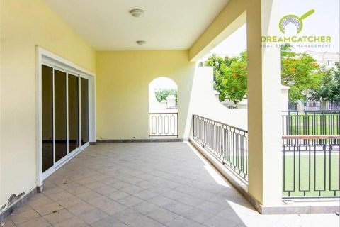 Townhouse de 4 dormitorios en Al Hamra Village, UAE No. 75298 5