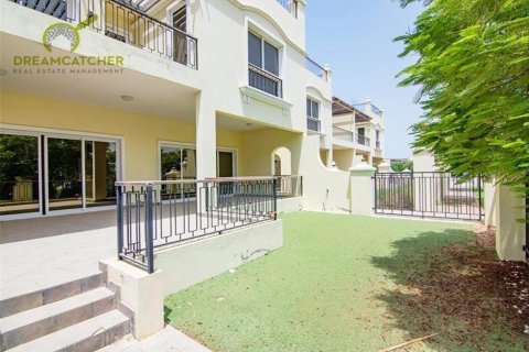Townhouse de 4 dormitorios en Al Hamra Village, UAE No. 75298 6