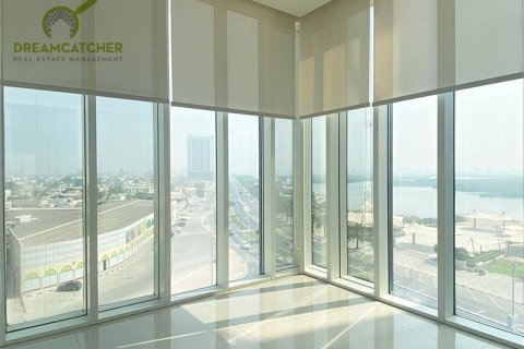 Office de 185.8m² en Ras Al Khaimah, UAE No. 75299 13
