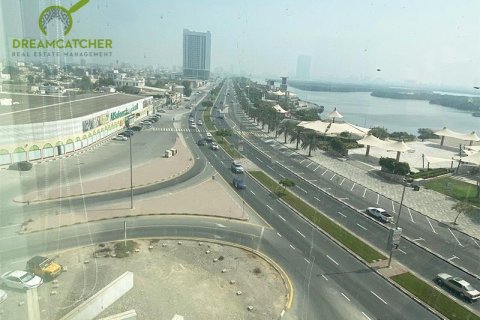 Office de 185.8m² en Ras Al Khaimah, UAE No. 75299 18