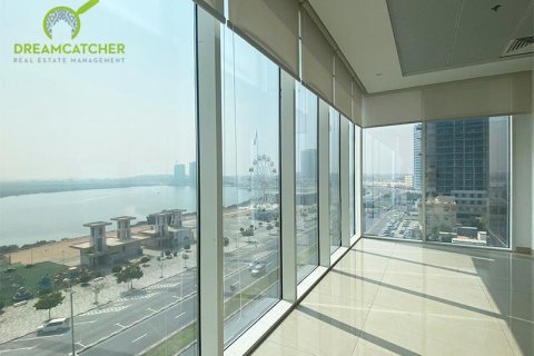 Office de 185.8m² en Ras Al Khaimah, UAE No. 75299 17