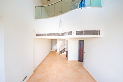 2 bedrooms Apartment in Dubai, UAE No. 97484 2