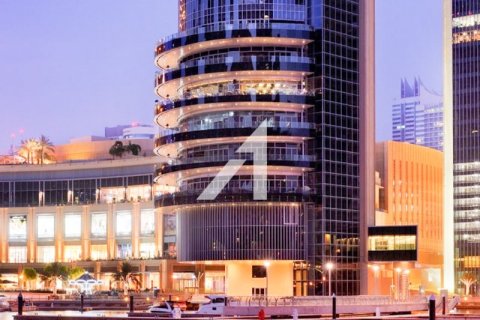 Apartment de 2 dormitorios en Dubai, UAE No. 90641 3
