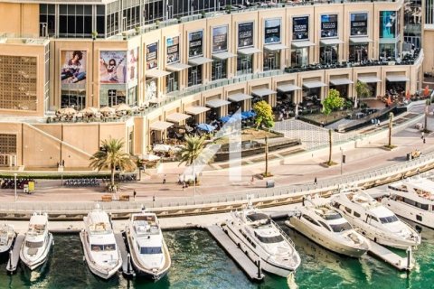 Apartment de 2 dormitorios en Dubai, UAE No. 90641 4