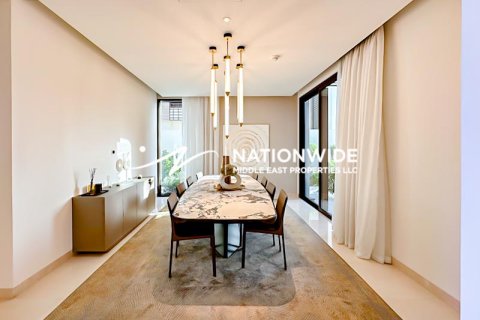 Villa de 5 chambres à Abu Dhabi, UAE No. 91781 15