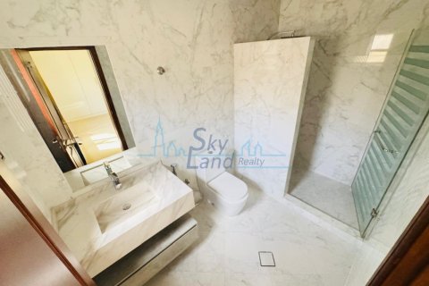 Villa de 5 dormitorios en Jumeirah, UAE No. 102963 12