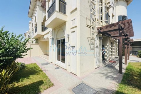 5 غرفة نوم  فيلا في ام سقيم, الإمارات العربية المتحدة رقم 102964 2