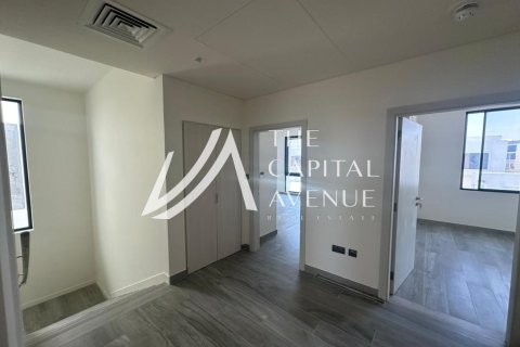 Villa de 4 dormitorios en  Yas Island, UAE No. 86868 9