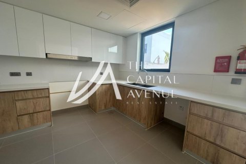 Villa de 4 dormitorios en  Yas Island, UAE No. 86868 25