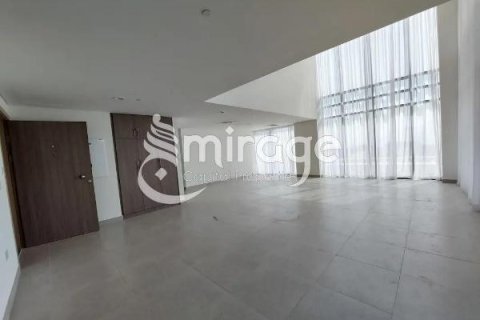 Townhouse de 4 dormitorios en  Saadiyat Island, UAE No. 81385 3