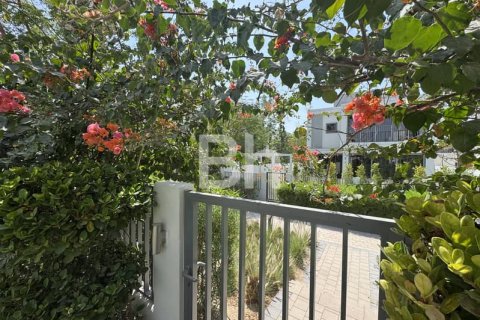 Villa de 4 dormitorios en Dubai Hills Estate, UAE No. 87198 4