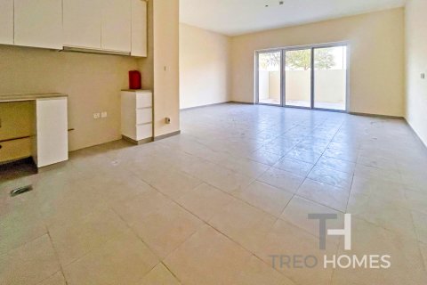 3 bedrooms Apartment in Dubai, UAE No. 76433 6