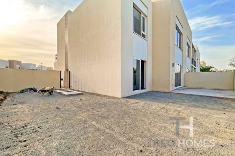3 bedrooms Apartment in Dubai, UAE No. 76433 1