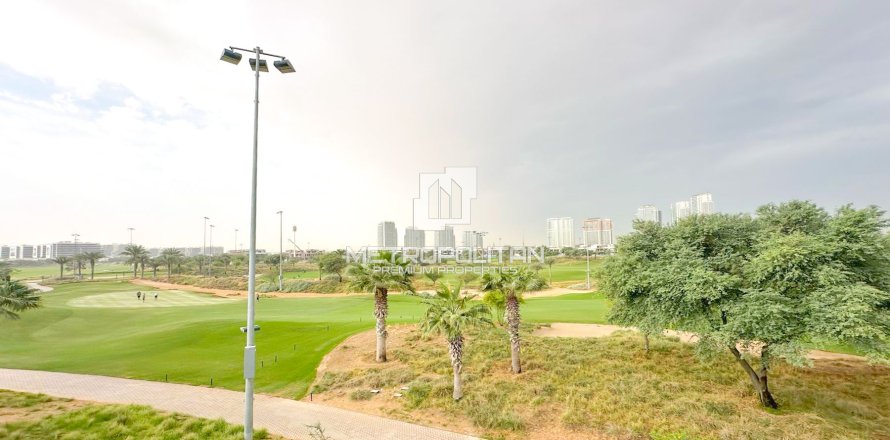 Villa de 5 dormitorios en Silver Springs, UAE No. 62151