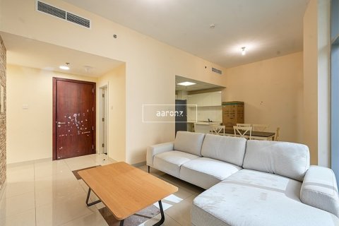 3 bedrooms Apartment  No. 106830 3