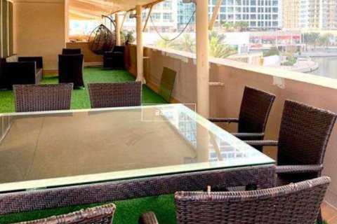 2 bedrooms Apartment  No. 106828 2