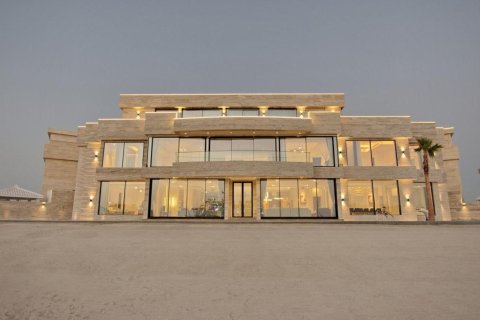Villa de 6 dormitorios en Palm Jumeirah, UAE No. 102933 1