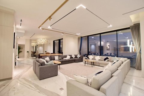Villa de 6 dormitorios en Palm Jumeirah, UAE No. 102933 11