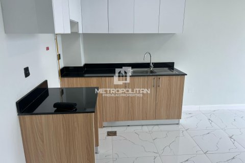 Apartment de 2 dormitorios en Downtown Jebel Ali, UAE No. 78337 5